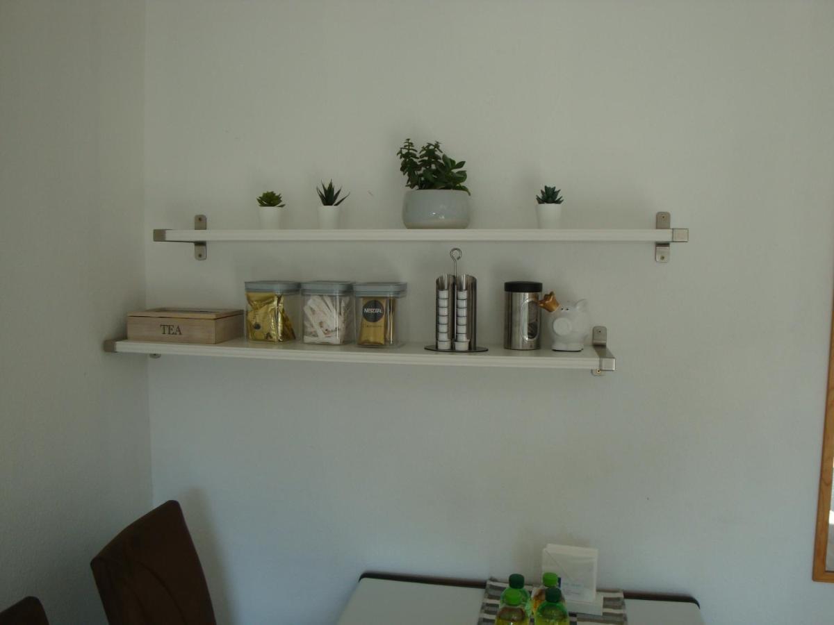 Tac Home 2-Zimmer Wohnung Sindelfingen Bagian luar foto