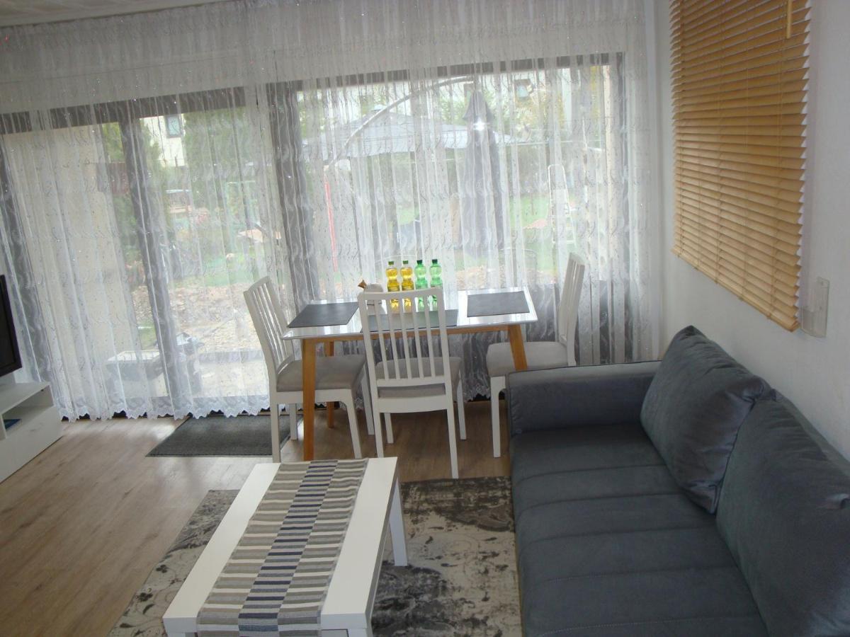 Tac Home 2-Zimmer Wohnung Sindelfingen Bagian luar foto